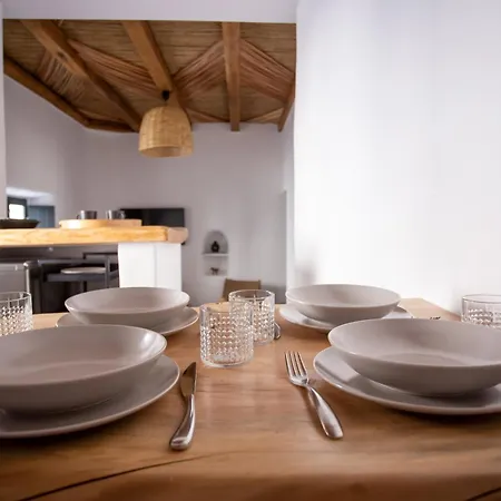 The Pelican Heritage House. * Mykonos Town