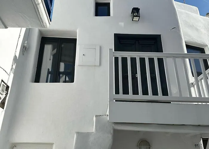 The Pélican Héritage House.