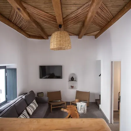 The Pelican Heritage House. Mykonos Town